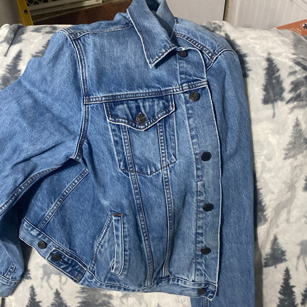 Gap 1969 Denim Jean Jacket Size Med
Used
